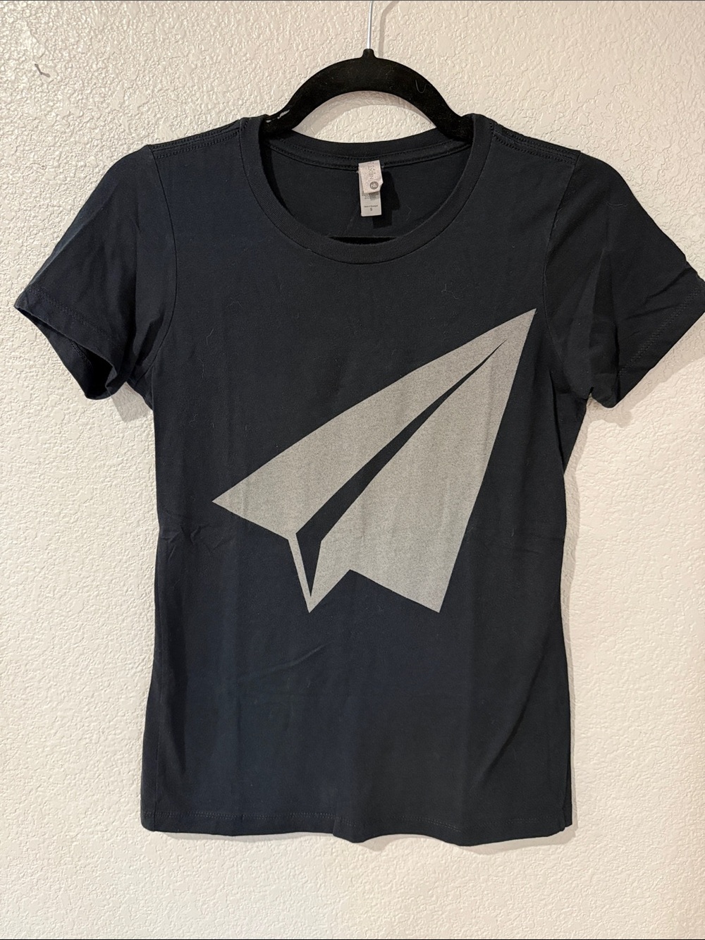 Black Short-Sleeve Tee with Grey Paper Airplane Graphic (Black Project)